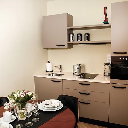Aparthotel Doenhoff 3*