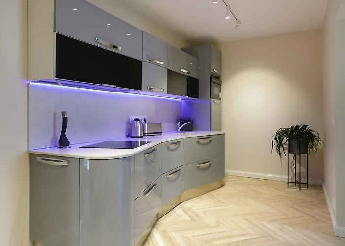 Doenhoff Aparthotel 4*